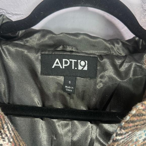 NWOT Apt. 9 Brown and White Pea Coat with Faux Fur Trim size S - Picture 2 of 5